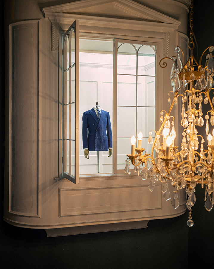 Hackett fashion brand at No.14 Savile Row: Bespoke, luxury Made-to-Measure Tailoring.