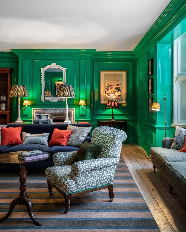 Hackett fashion brand at No.14 Savile Row: Bespoke, luxury Made-to-Measure Tailoring.